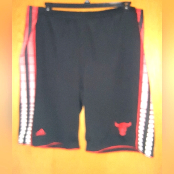 adidas Other - Mens size XL, Adidas Chicago Bulls shorts